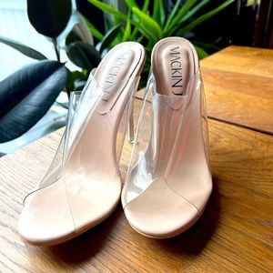 Clear Pumps